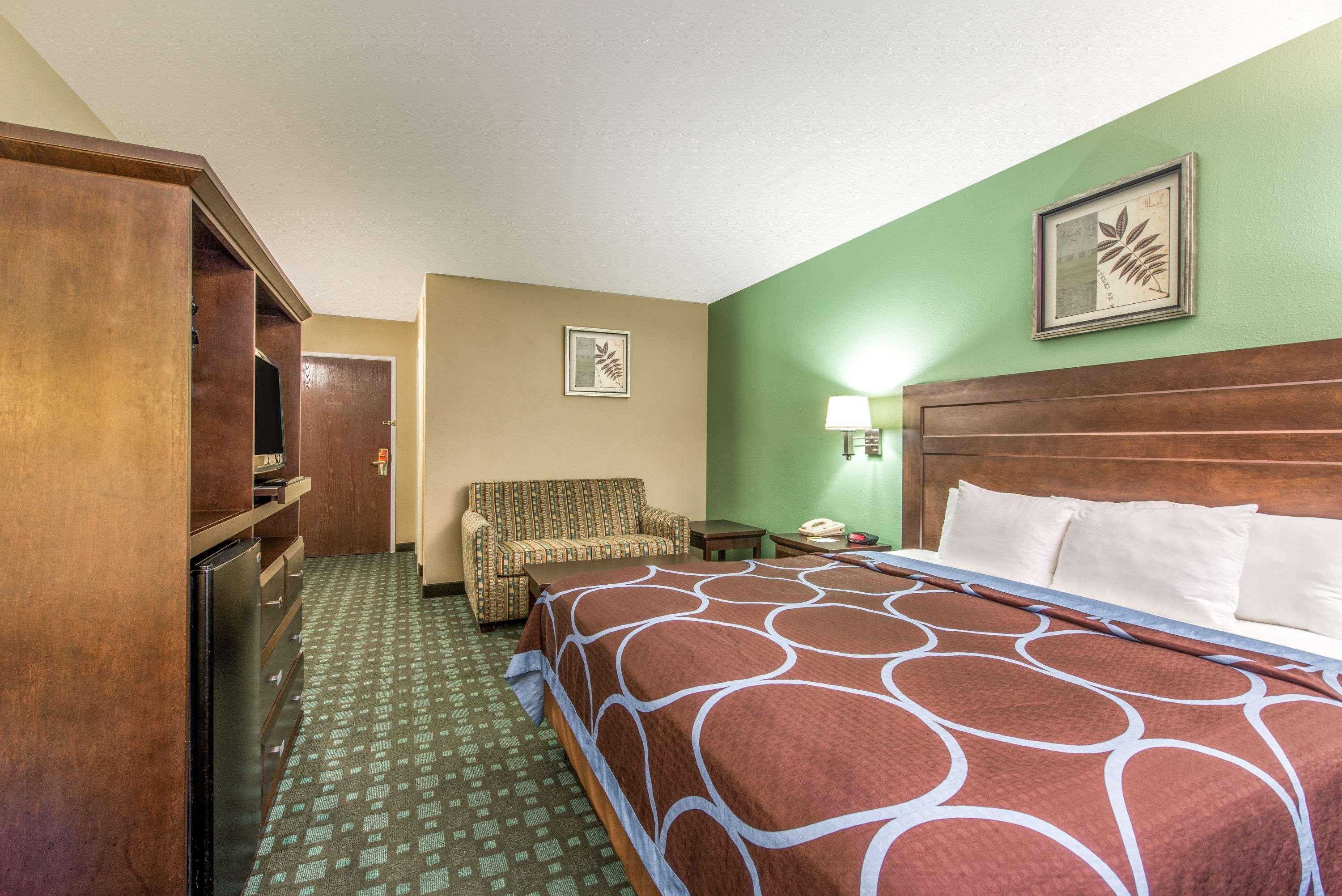 Super 8 By Wyndham Lake Charles/Sulphur Zewnętrze zdjęcie