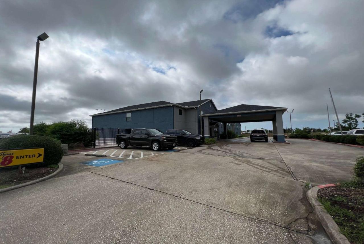 Super 8 By Wyndham Lake Charles/Sulphur Zewnętrze zdjęcie