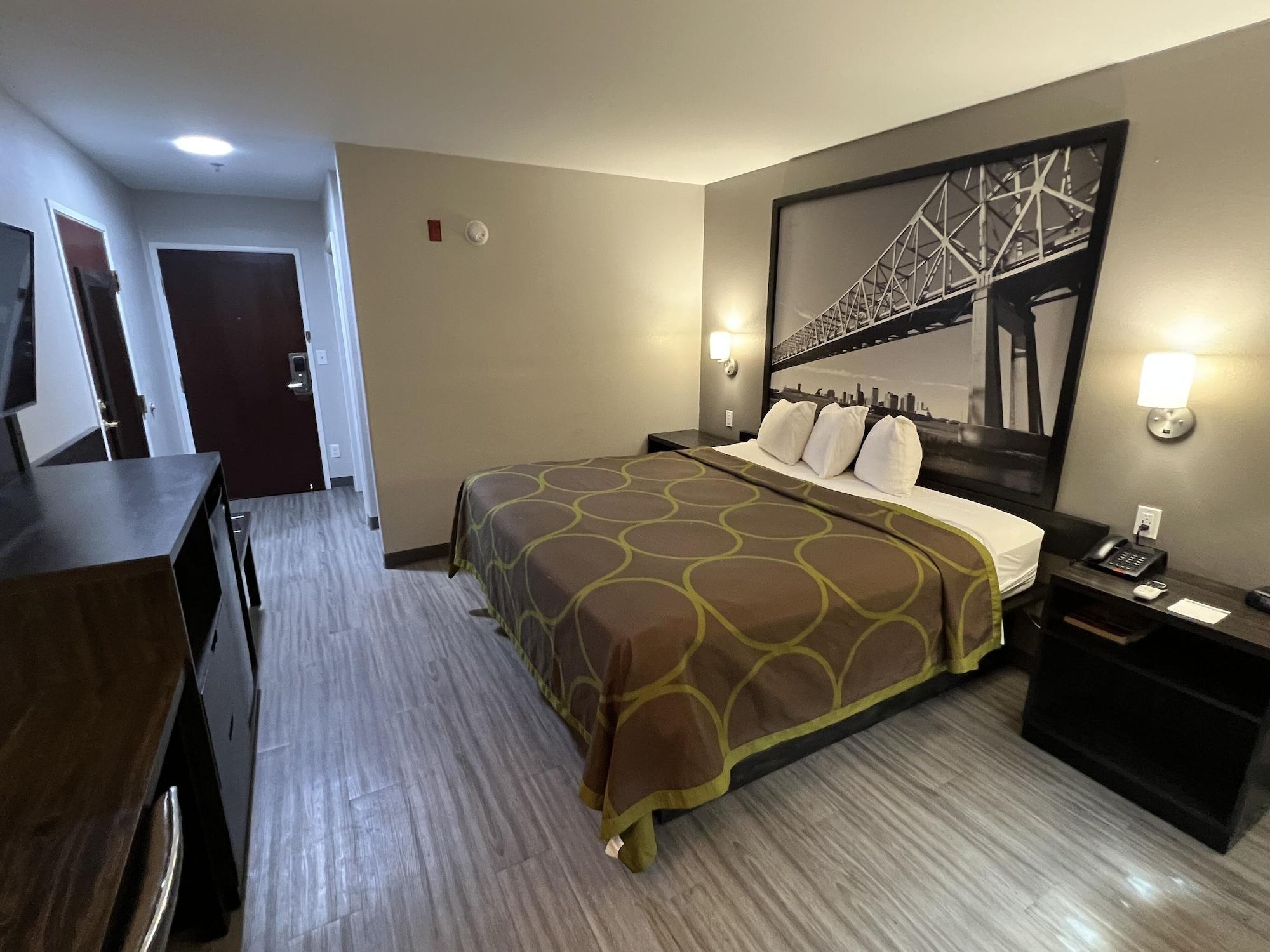 Super 8 By Wyndham Lake Charles/Sulphur Zewnętrze zdjęcie